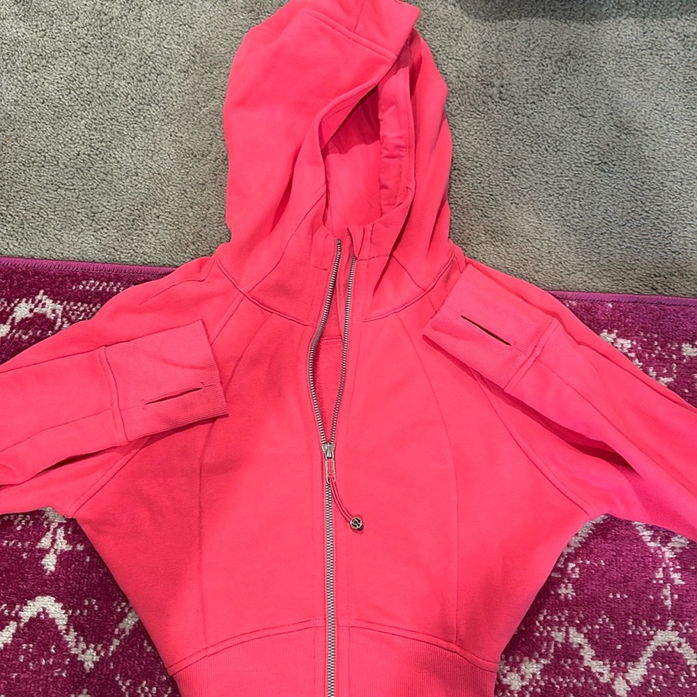 Lululemon full zip cropped scuba